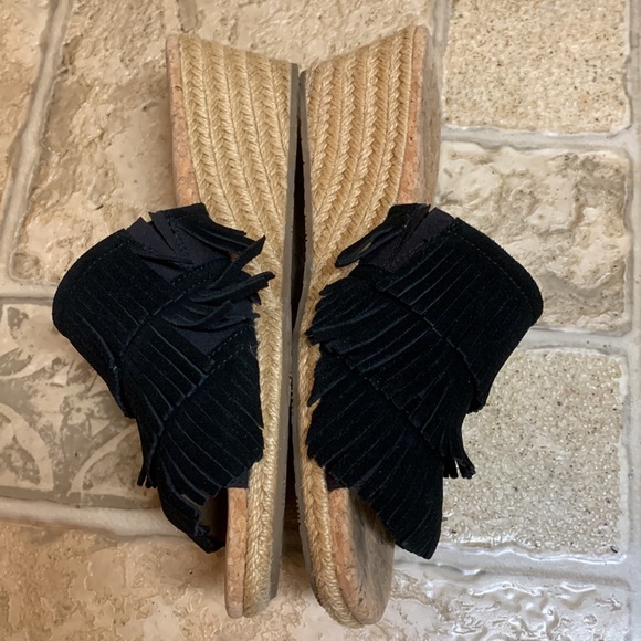 Ugg Kendra Fringe Cork Wedge sandal - Picture 3 of 10